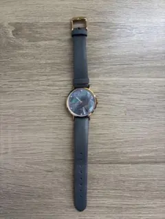 GUCCI G-Timelessビー（蜂）ターコイズマーブル文字盤クォーツ腕時計 