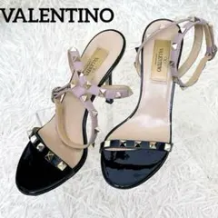 VALENTINO ロックスタッズ　サンダル　アンクルストラップ　黒　ピンクのサムネイル