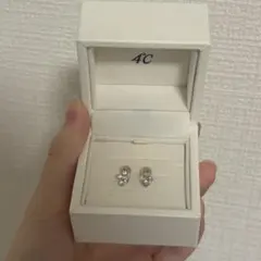 4℃ 片耳用ピアス スクエア＆サークルデザイン - メルカリ