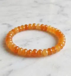 前向き オレンジアゲート8×4mm 明るい未来へ導く輝き 天然石ブレスレットのサムネイル