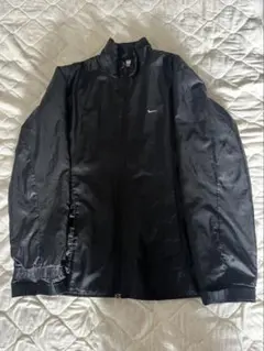 Nike ナイロンジャケット 黒　XL