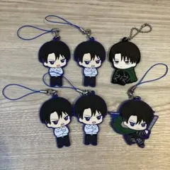 1つ400円 バラ売り可 リヴァイ 進撃の巨人 キーホルダー ストラップ