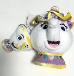新品未使用　ぬいぐるみバッジ　ポット夫人＆チップ