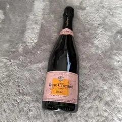 ヴーヴ・クリコ　ローズラベル　スチール缶　Tokyoオリジナルモデル ヴーヴ・クリコ ローズラベル スチール缶 Tokyoオリジナルモデル