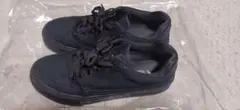 PUMA スニーカー ブラック 27cm