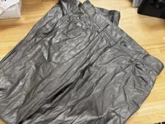 メンズ フェイクレザーパンツ メタリックグレーのサムネイル