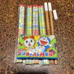 ドラえもん　【入園・入学記念】鉛筆・ポケットティッシュセット