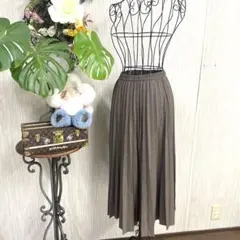 新品‼️美品　UNIQLO 　ブラウン プリーツロング（総ゴム）スカート　S