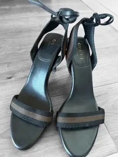 【即購入OK】GUCCI グッチ ブラック ヒールサンダル レースアップのサムネイル