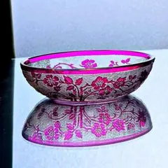 オールドバカラ エグランチエ 黄緑 野ばら 小物入れ 7cm 136 - メルカリ