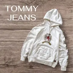 【トミージーンズ】フードパーカー　プルオーバー　白　ロゴ刺繍　ユニセックス　XS