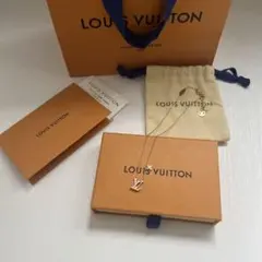 路易威登 項鍊・LV 標誌琺瑯