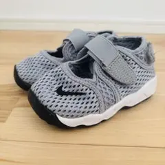NIKE リトルリフト TD 015WLFGRY グレー　12センチ