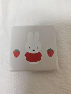 新品☆miffyスプリングコンパクトミラーのサムネイル