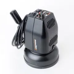 Item thumbnail for item 9893e880-0edf-4473-b430-45d91859e986