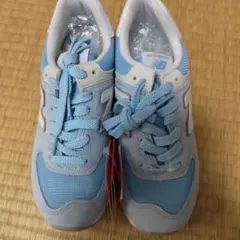 New Balance スニーカー サックスブルーのサムネイル
