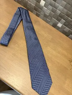 Item thumbnail for item d335cd0e-e4b5-4ef7-9d5f-ef7ea49cf3bc