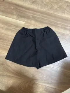 Catherine Cottage 黒 ハーフパンツ