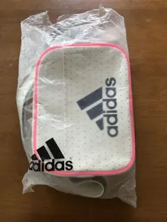 adidas ショルダーバッグ ホワイト/ピンク