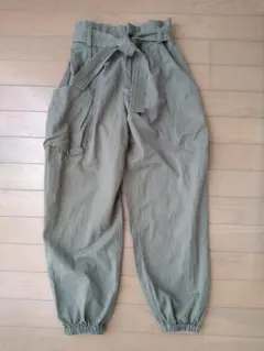 ZARA KIDS オリーブ色 パンツ