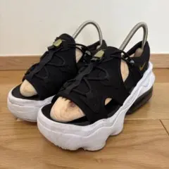 大人気！ナイキ エアマックスココ サンダル 24cm 厚底 ブラック/ホワイト