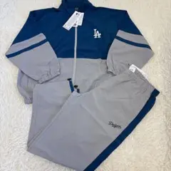 専用 未使用　ロサンゼルス　ドジャース　セットアップ　ドロップショルダー