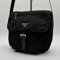 美品✨ PRADA ショルダーバッグ ナイロン フラップ ベルト 黒