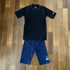プールセットNIKE ラッシュガード 上下セット