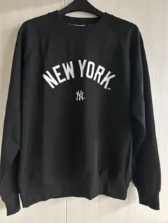 【美品】New York ヤンキース•トレーナー•スウェット•ブラック/黒