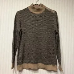 美品❣️Calvin Klein タートルネックセーター【M】ベージュ・黒