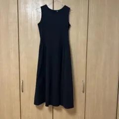 UNIQLO ワンピース　ブラック　Sサイズ　ポケット付き