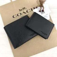 パスケース付き 新品　COACH　コーチ 折り財布　２つ折り財布 ブラックのサムネイル
