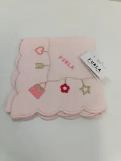 【新品タグ付】★FURLA フルラ タオルハンカチ ピンク バッグ＆チャーム刺繍