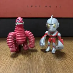 TOUMA ウルトラマン レッドキング 2体セット