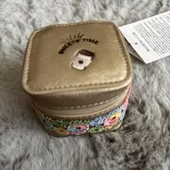新品未使用】近沢レース店 ドーナツ刺繍 ゴールド アクセサリーポーチ 