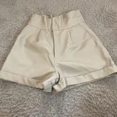 GRL ベージュ レザーショートパンツ Sサイズ