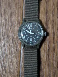 TIMEX ミリタリーウォッチ カーキ