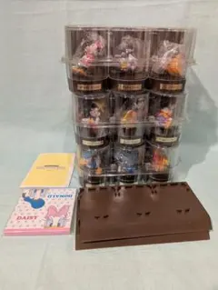 【希少　非売品】ディズニーキャラクターズプラン　東京三菱銀行　フィギュア18体