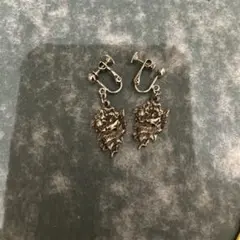 Item thumbnail for item 01339f80-9c2d-423a-8854-93d336f13104