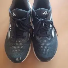 adidas ブラック/ホワイト スニーカーSUPERNOVA25.5のサムネイル