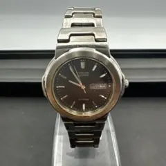②CITIZEN アナログ時計 ブラック 動作してます