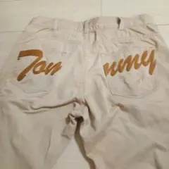 TOMMY チノパン ベージュ 刺繍ロゴのサムネイル