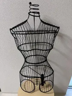 古道具坂田　個展展示品　日本　ハリガネマネキン　昭和 古道具坂田 個展展示品 日本 ハリガネマネキン 昭和 - メルカリ