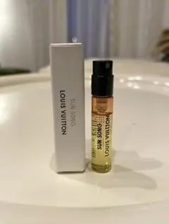 LOUIS VUITTON サンソング香水　お試し　ルイヴィトンのサムネイル