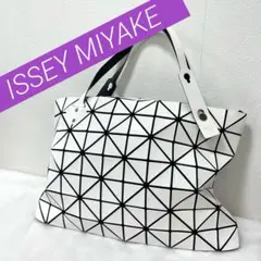 【正規品】BAO BAO ISSEY MIYAKE CARTON トートバッグのサムネイル