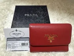 2026年最新】PRADA カラー：レッド系 三つ折り財布の人気アイテム