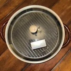 STAUB ストウブ ステーキプレート1枚（）2枚あります） STAUB ストウブ ステーキプレート1枚（2枚あります） - メルカリ