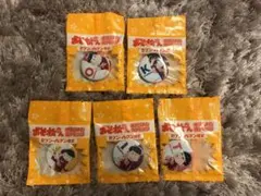 おそ松さん　オリジナル缶バッジ　セブン イレブン限定