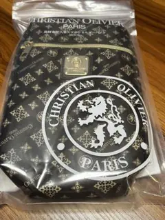 クリスチャンオリビエ　長財布が入るスマホショルダーバッグ