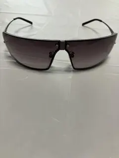 POLICE ブラック サングラス S8304 COL.568F 115 美品 POLICE ブラック サングラス S8304 COL.568F 115 美品 - メルカリ